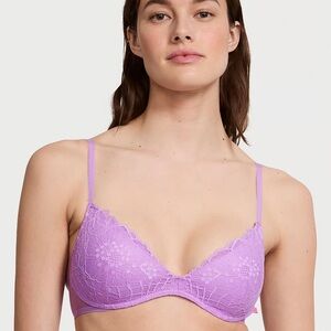 Victoria’s Secret wireless push up bra 34D